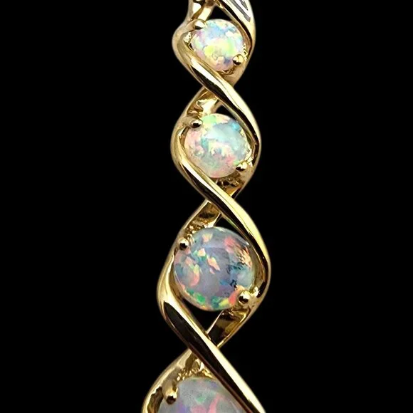10 Karat Yellow Gold Twisted Opal Pendant #24036 - Picture 1 of 9
